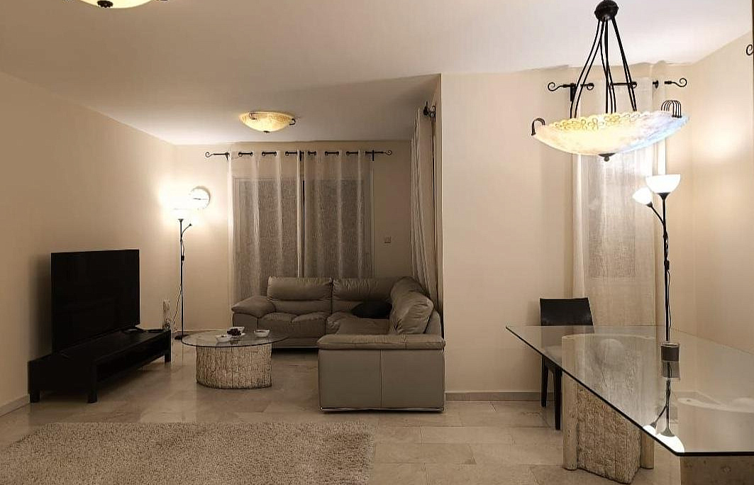 Apartment, 2 bedrooms — 7