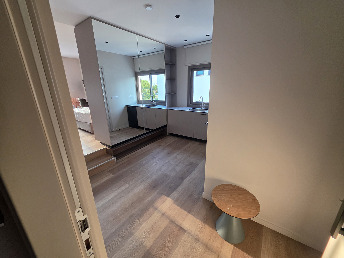 Apartment — 6