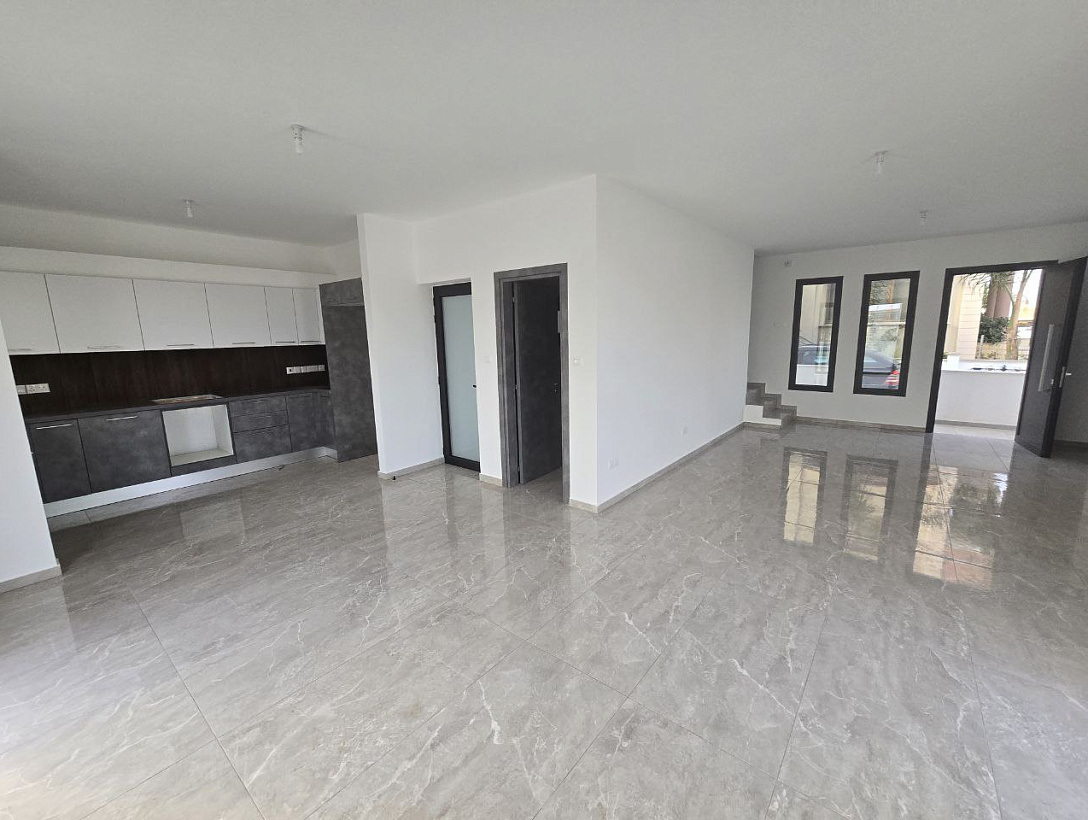 New house in Famagusta