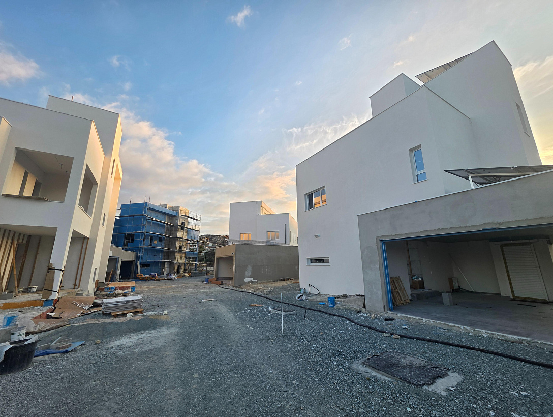 New villa in Limassol