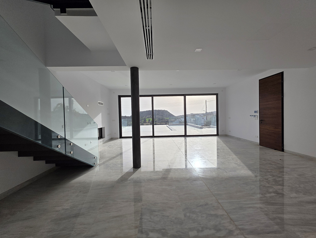 New villa in Limassol