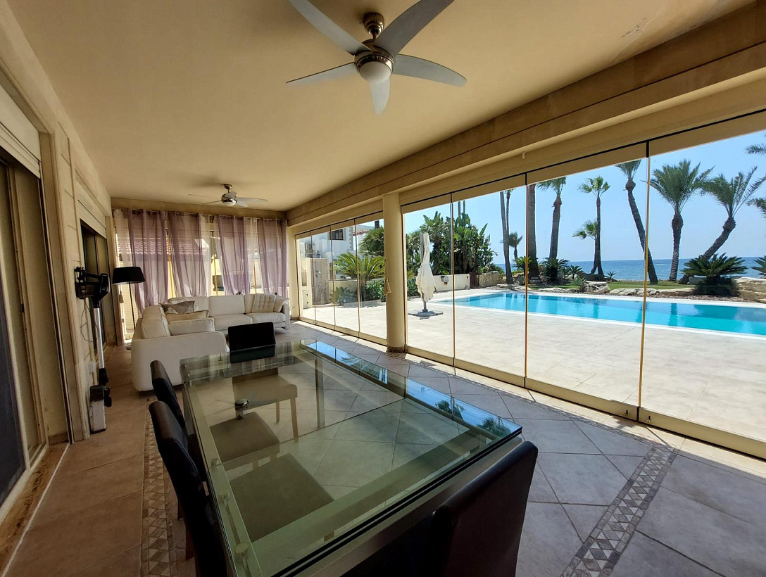 Вилла в Ларнаке