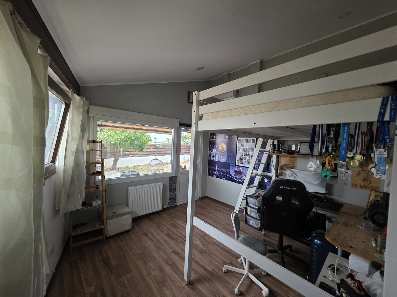 Photo 10