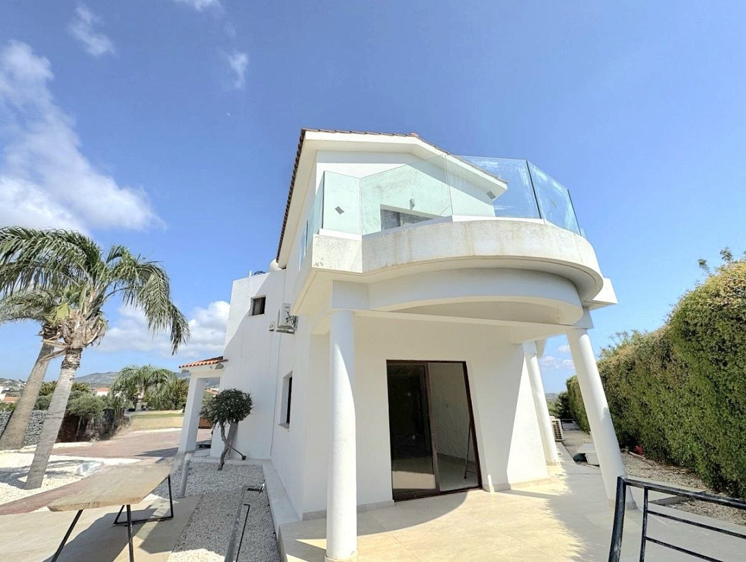 New villa in Paphos