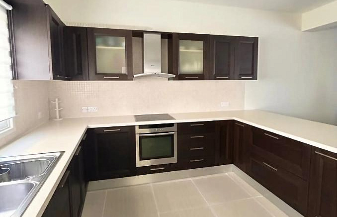 3-bedroom apartment in Strovolos, Nicosia — 5