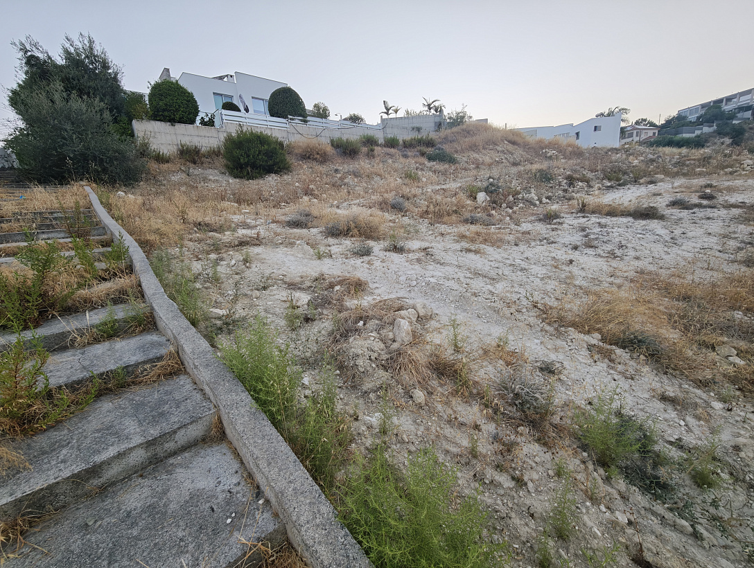 Land in Limassol