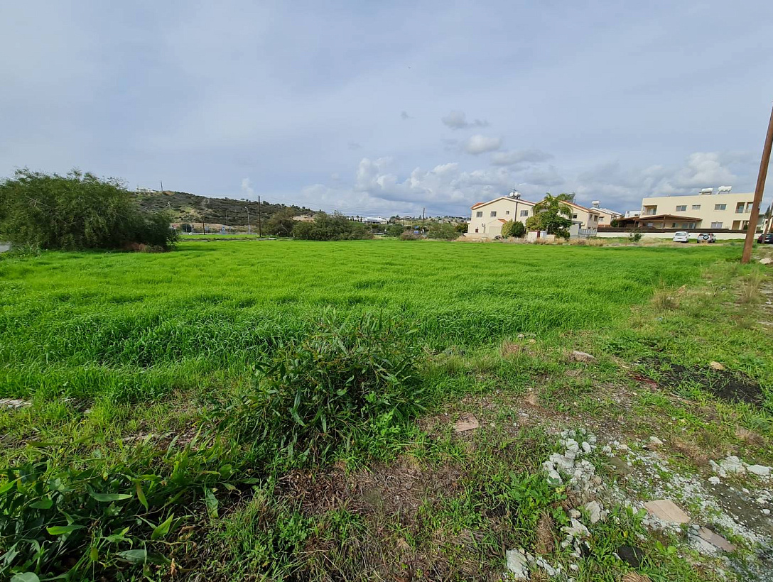 Land in Limassol