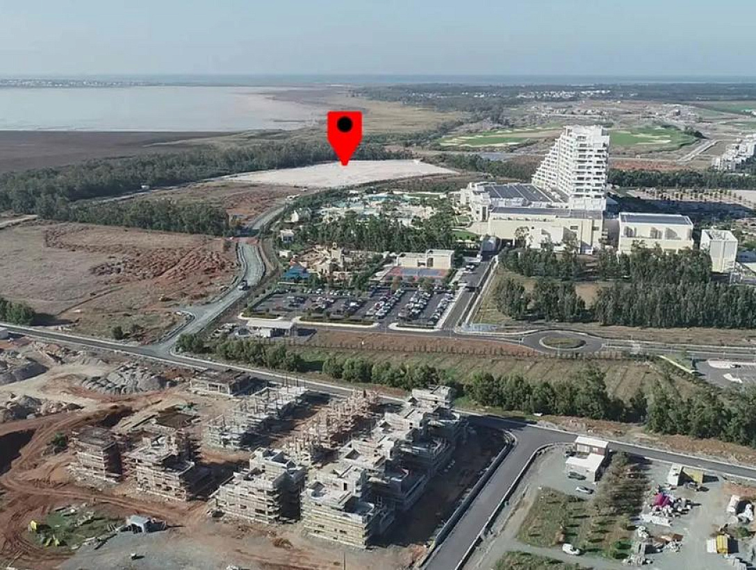 Земля в Лимассоле