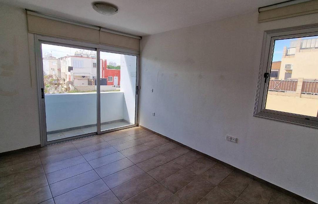 Apartment, 2 bedrooms — 4