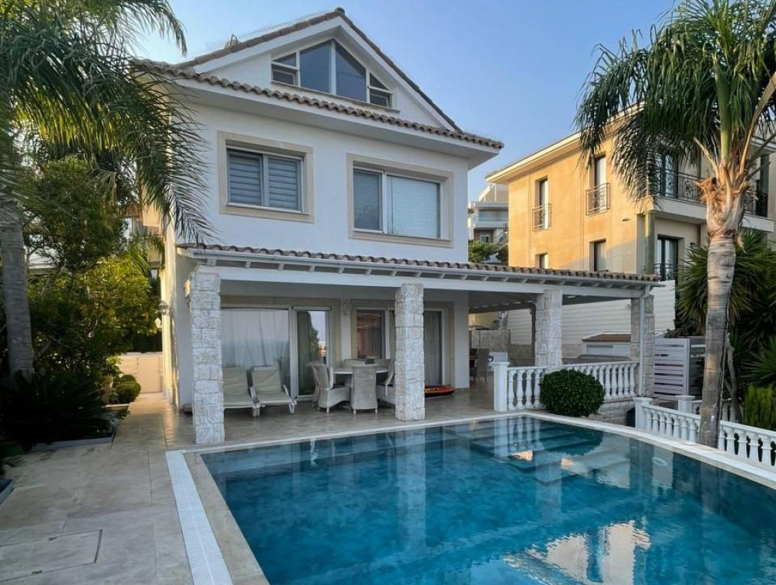 Villa in Limassol
