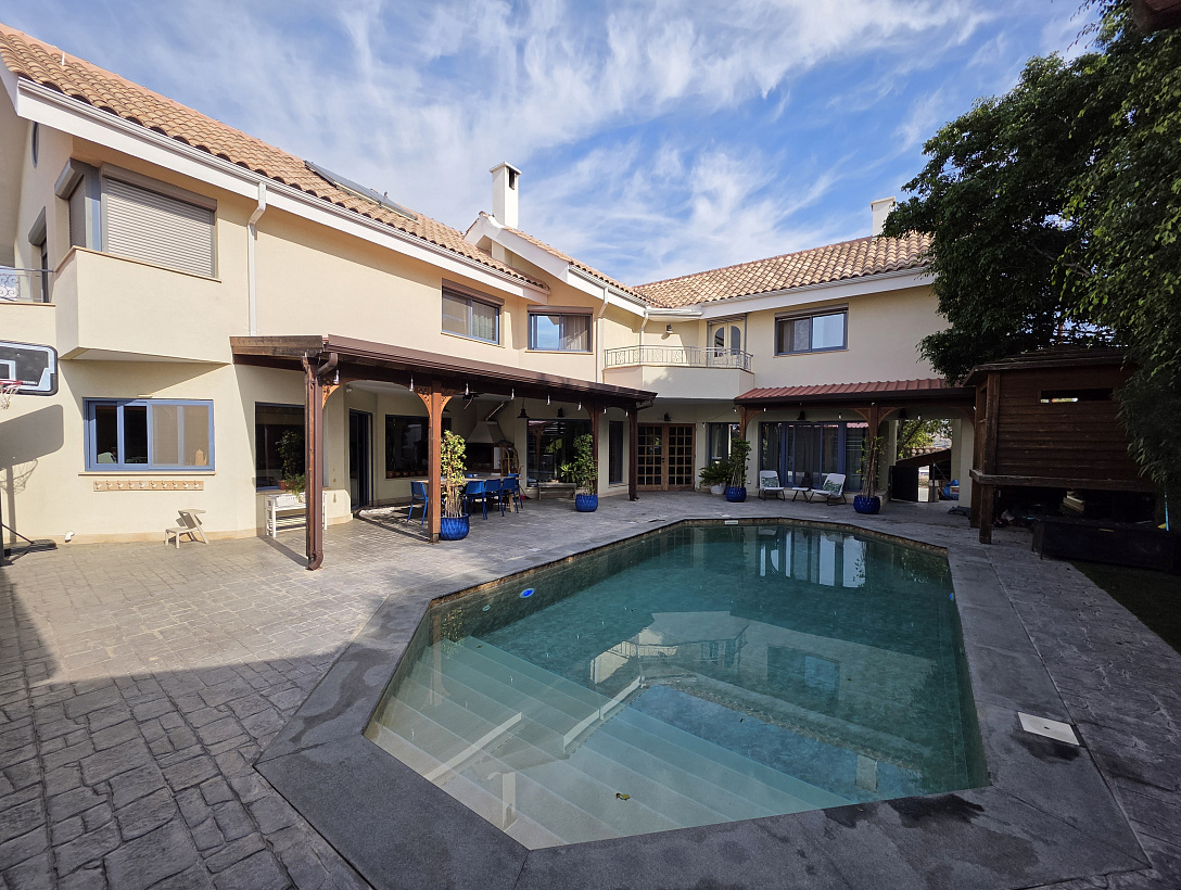 Вилла в Лимассоле