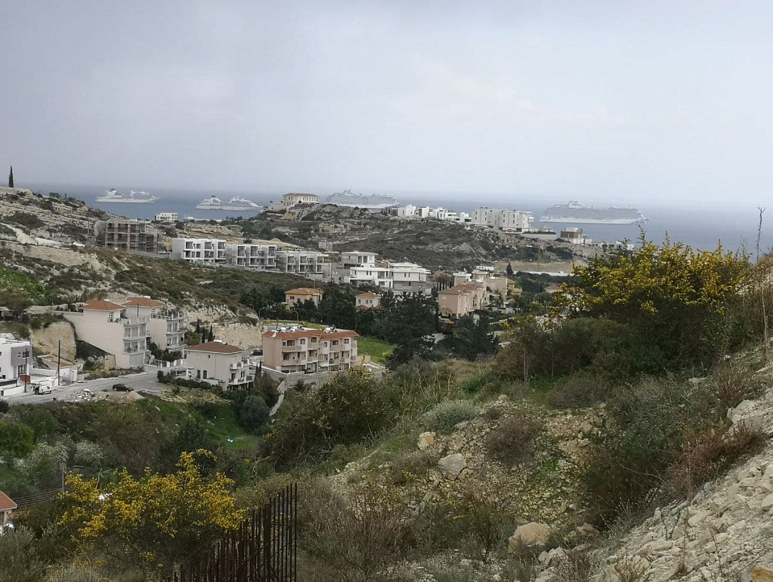 Land in Limassol