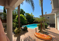 Villa, 5 bedrooms — 55