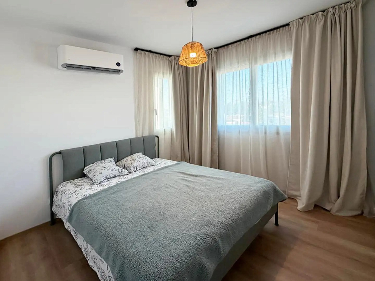 Apartment, 2 bedrooms — 4