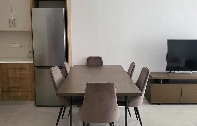 1-bedroom apartment in Mesa Geitonia, Limassol — 2