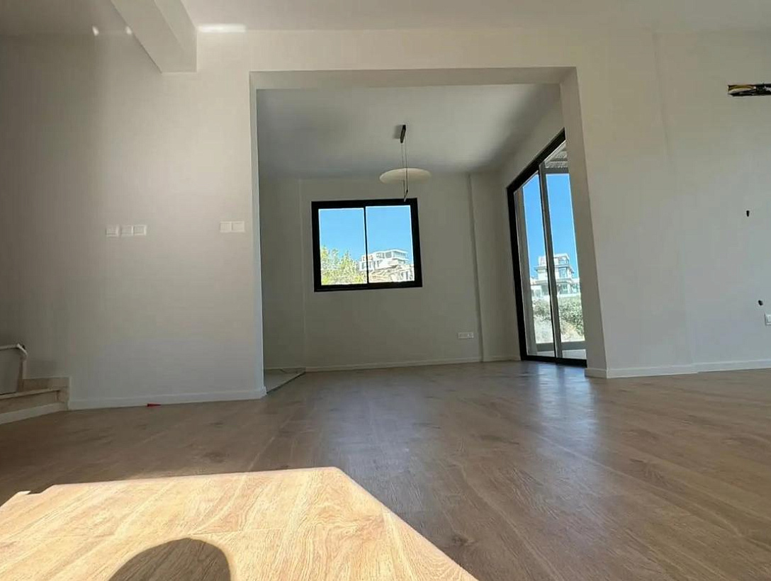 New villa in Limassol
