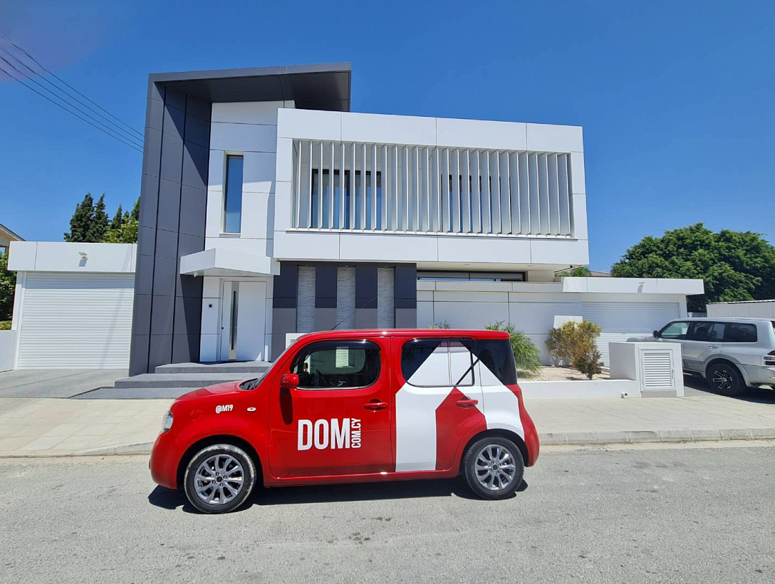 New villa in Larnaca