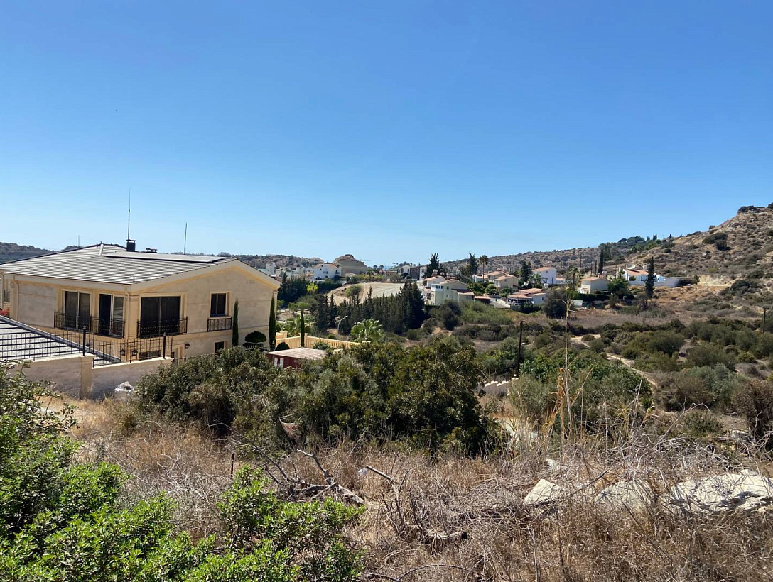 Land in Limassol