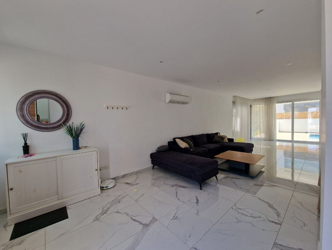 New house in Larnaca