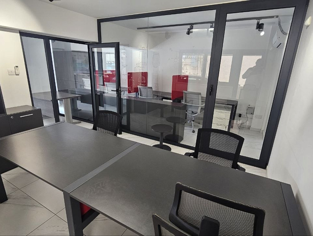 Офис в Ларнаке