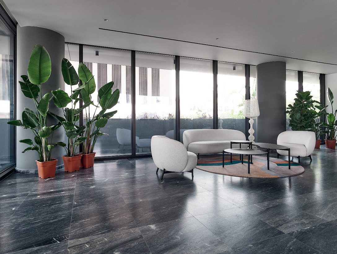 Коммерческое здание на Кипре