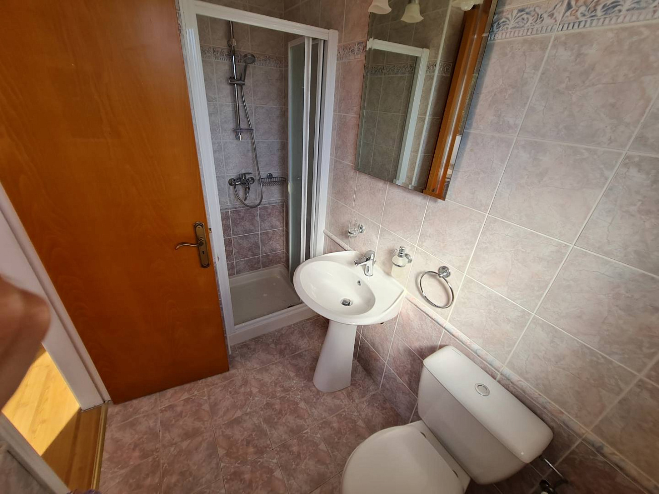 Photo 25