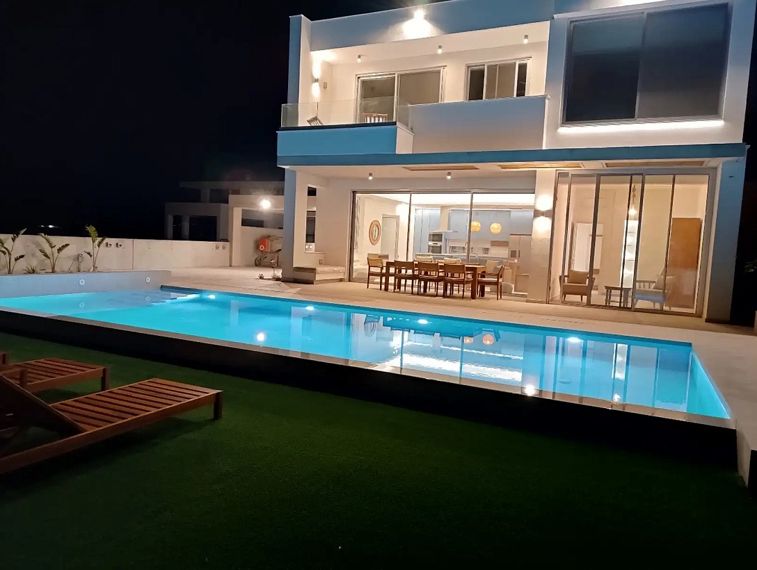 Villa in Larnaca
