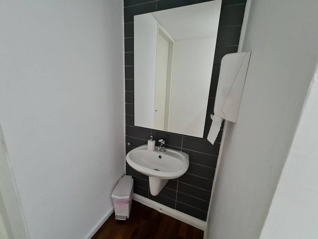 Photo 13