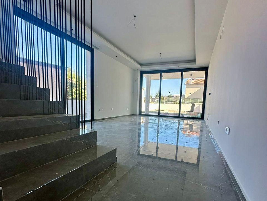 New villa in Limassol