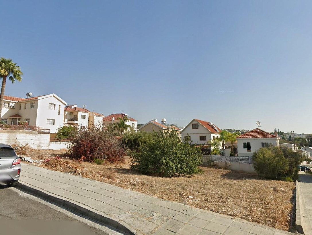 Land in Limassol