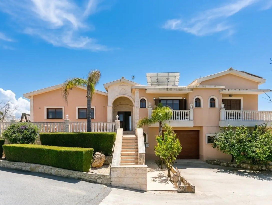 Villa, 5 bedrooms — 99