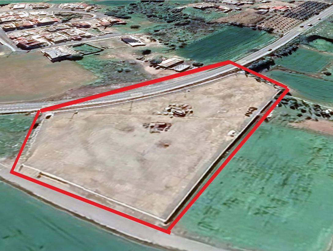 Land in Larnaca