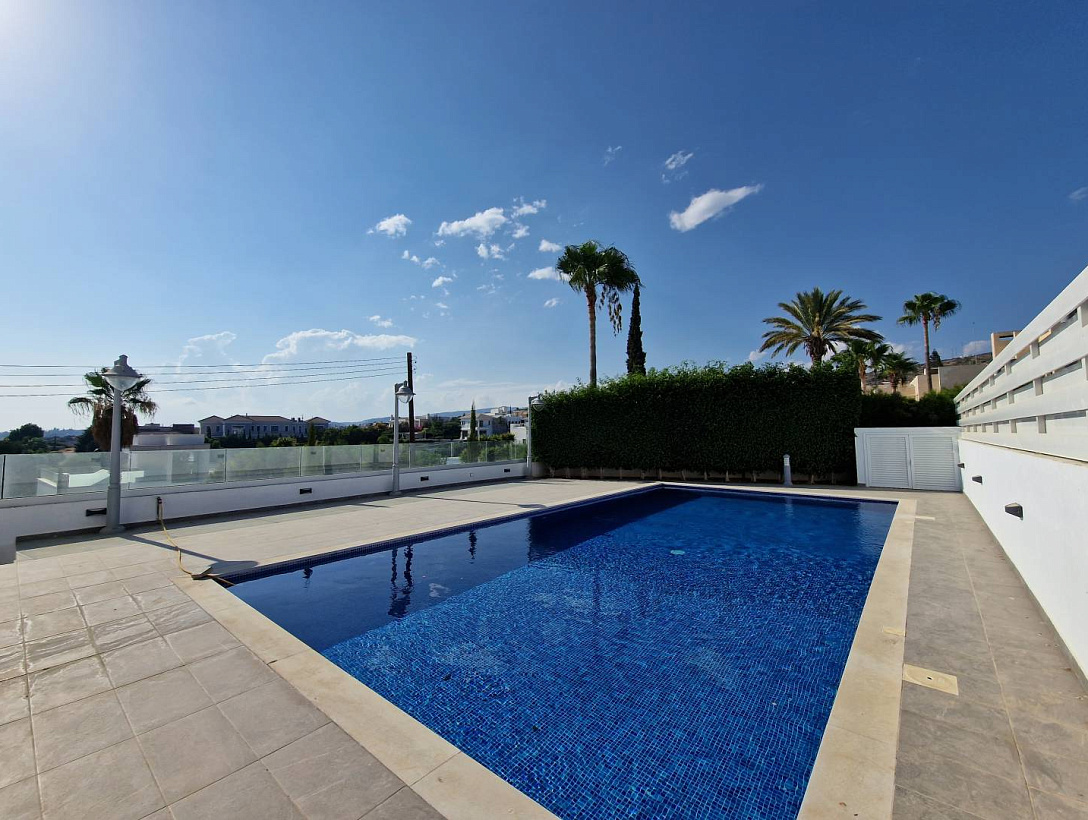 New villa in Limassol