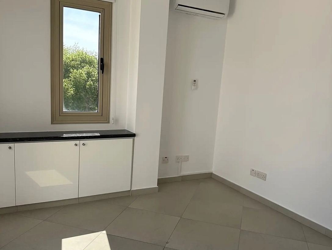 Офис в Пафосе