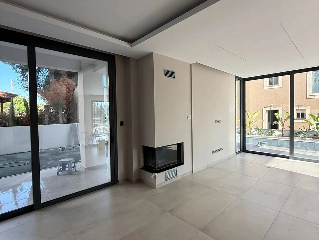 New villa in Limassol