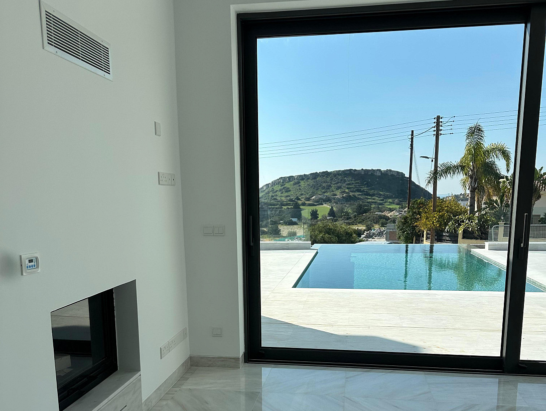 New villa in Limassol