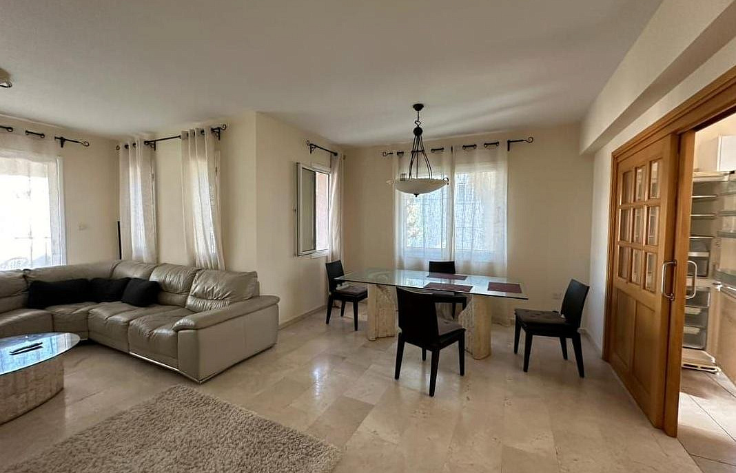 Apartment, 2 bedrooms — 6