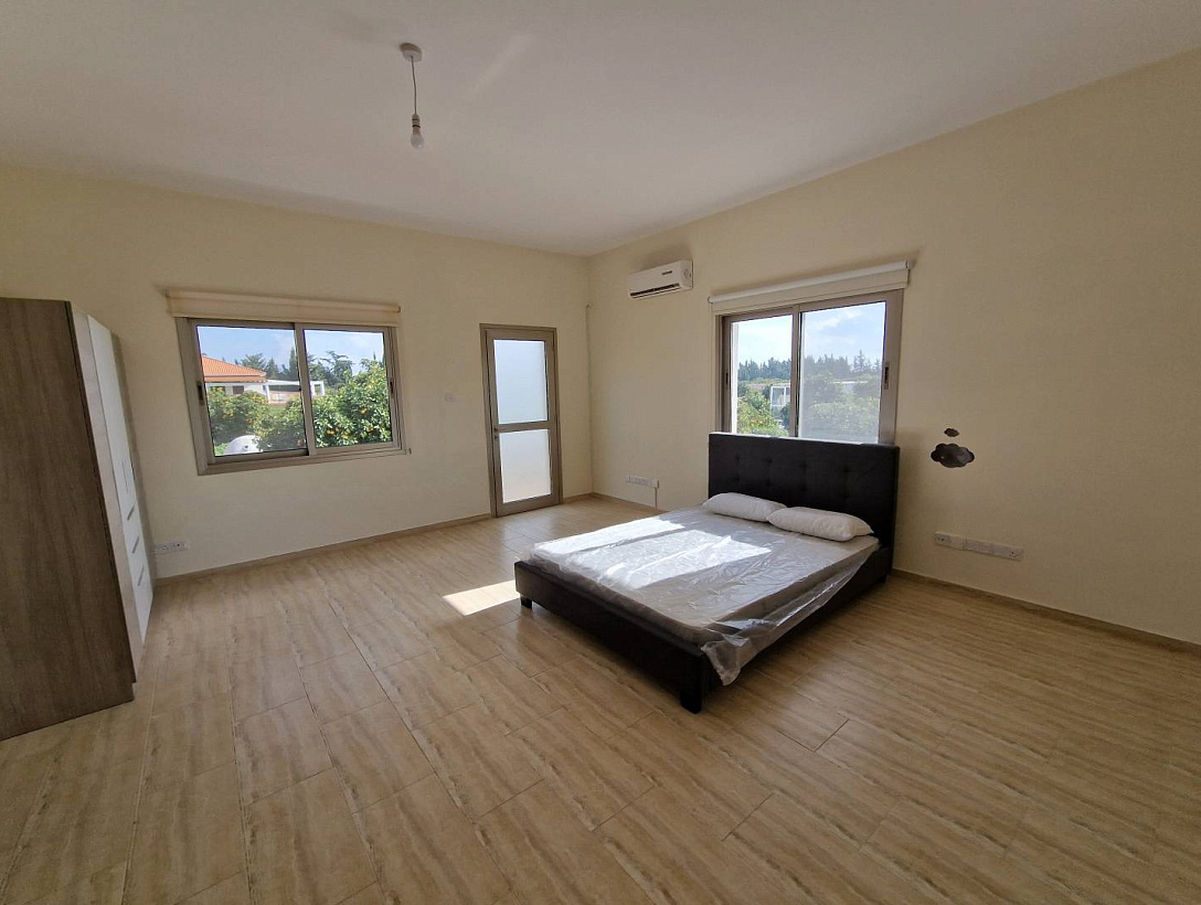 Коммерческое здание в Лимассоле