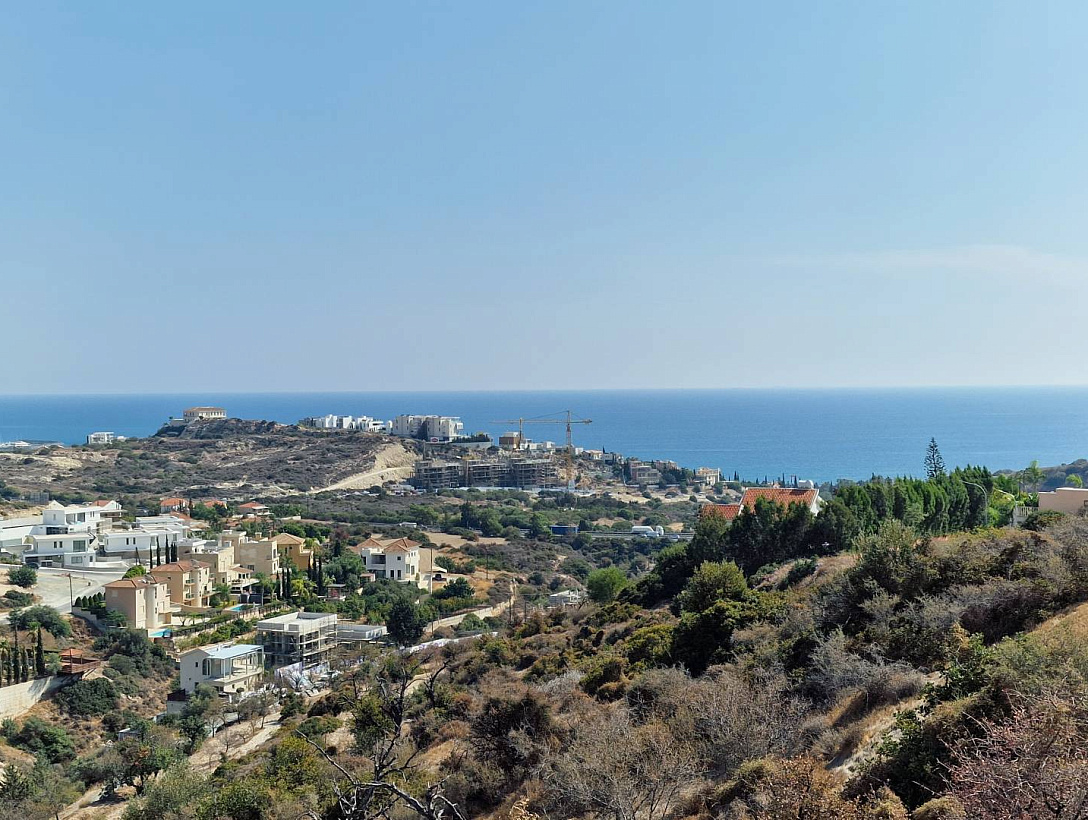 Land in Limassol