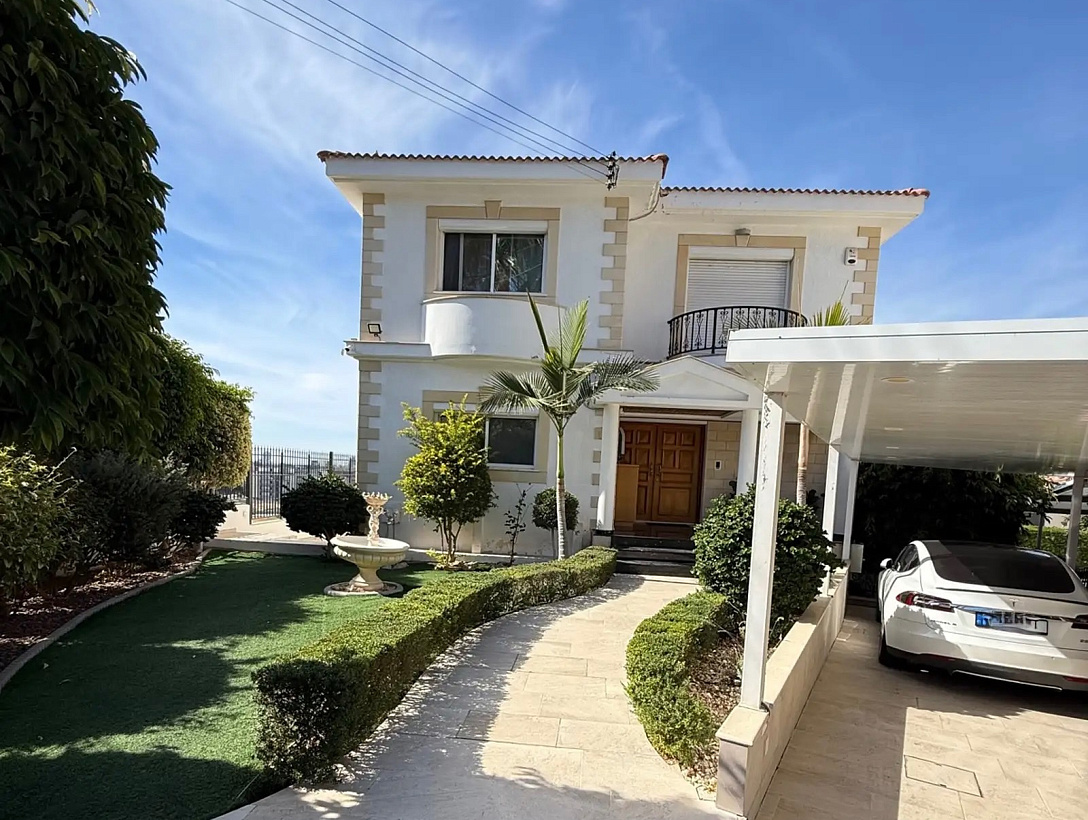 Вилла в Лимассоле