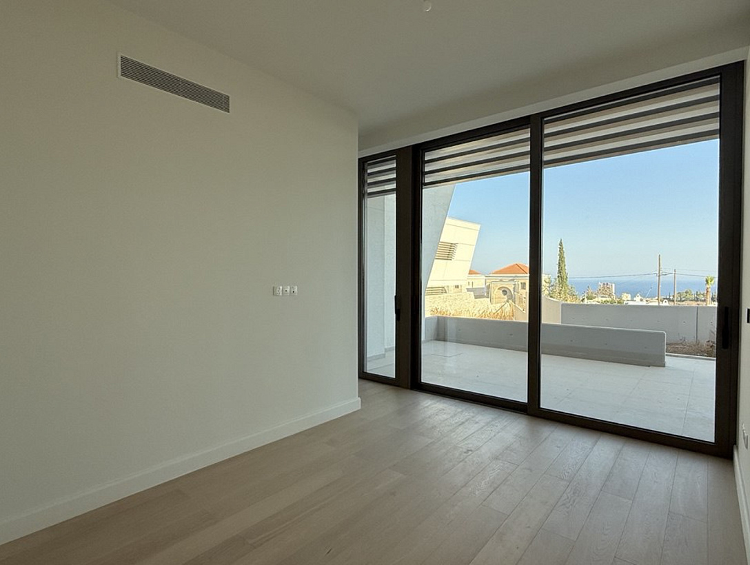 New villa in Limassol