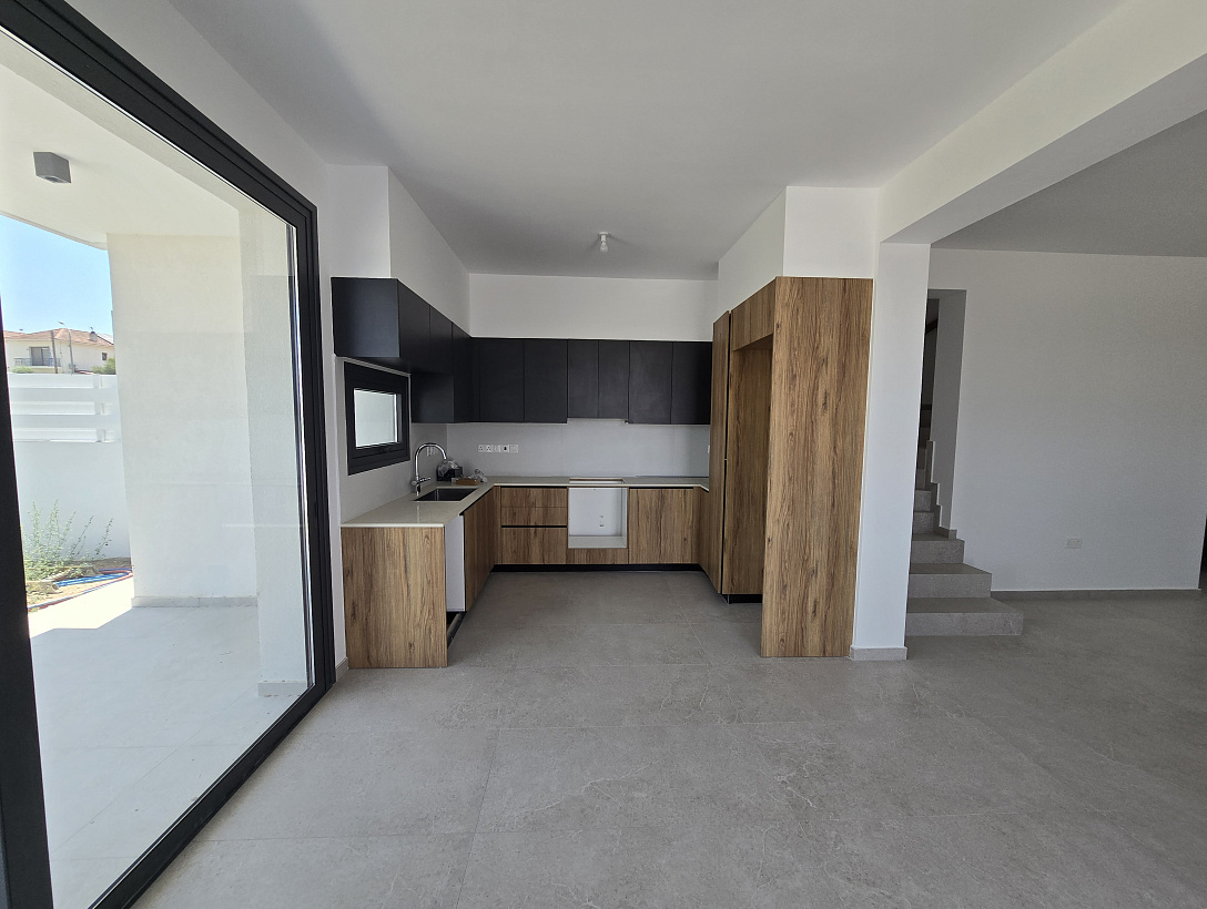 New house in Larnaca
