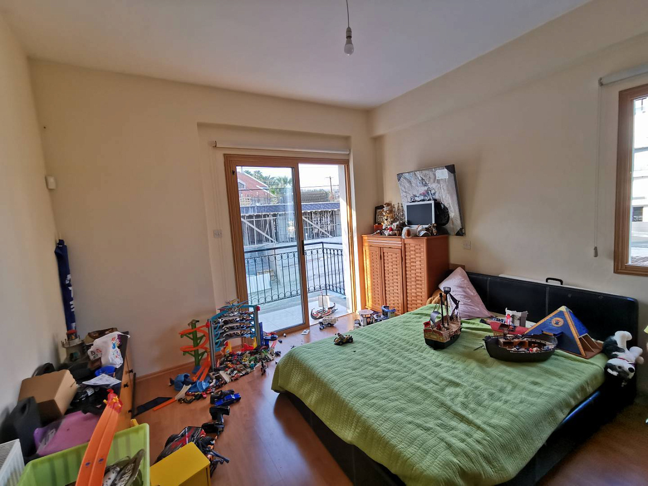 Photo 16