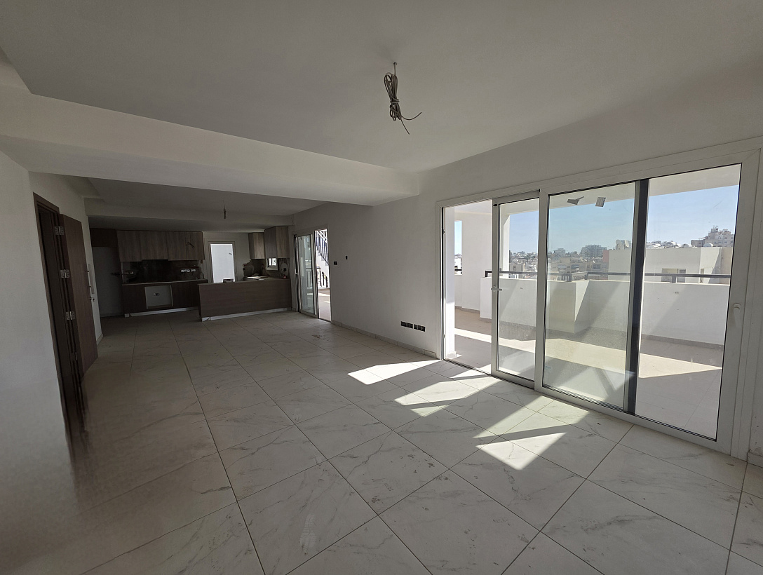 New penthouse in Larnaca