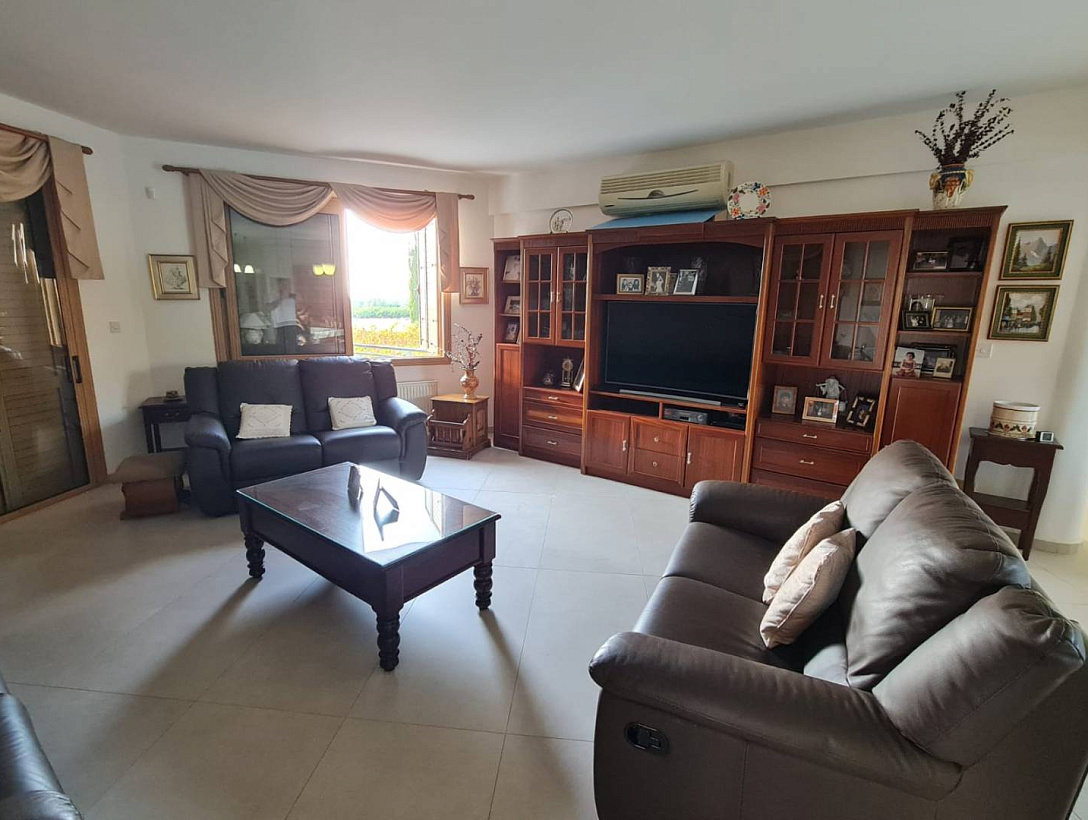 Villa in Paphos