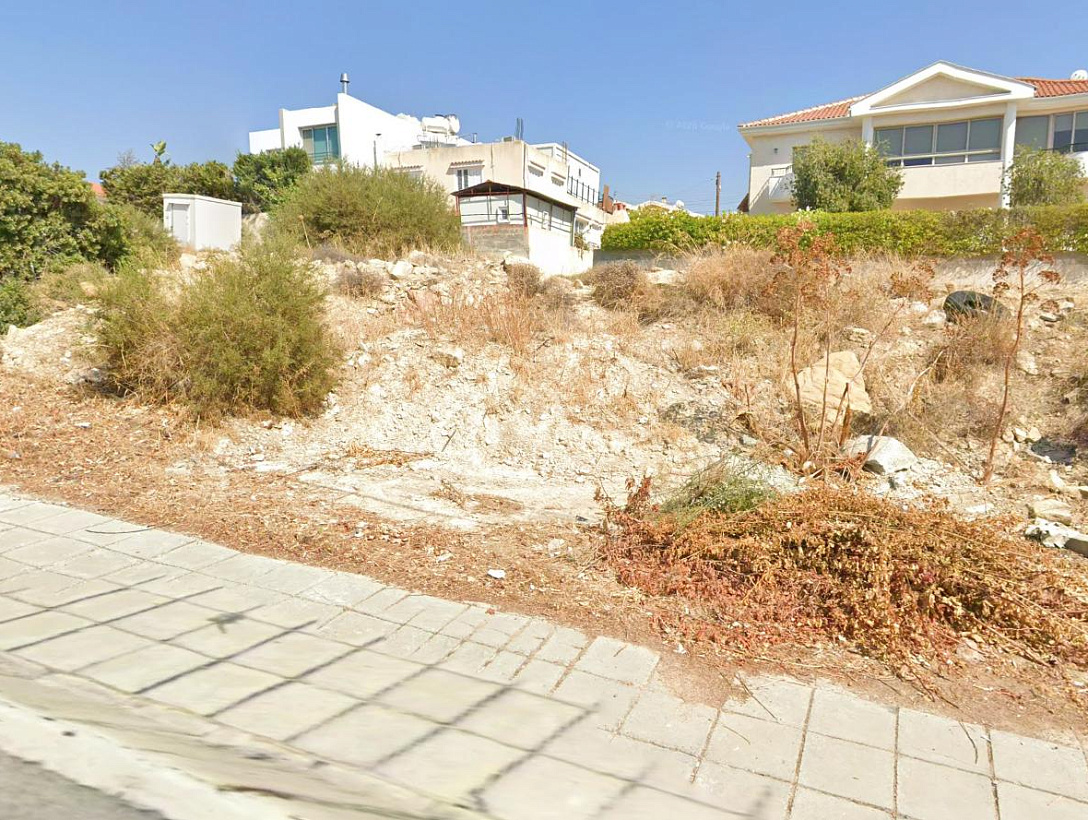 Land in Limassol
