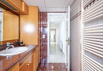 Apartment, 5 bedrooms — 73