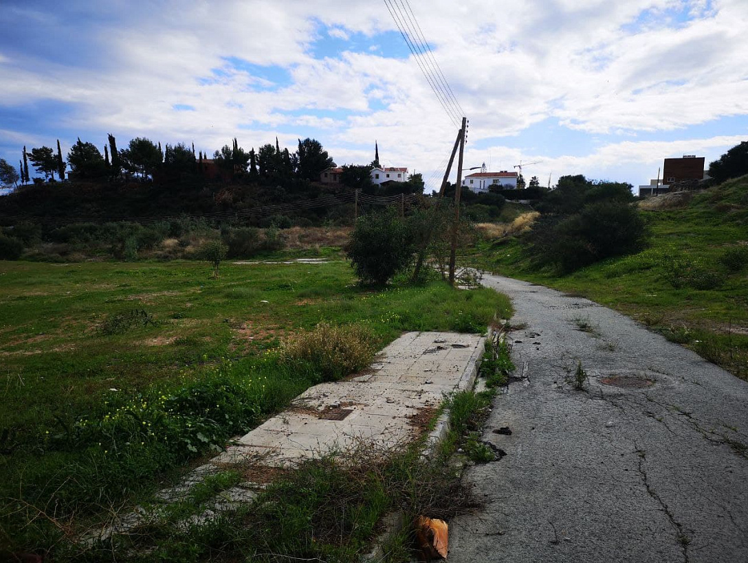 Land in Limassol