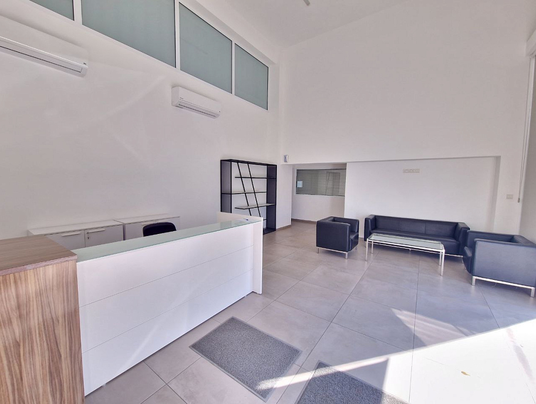 Офис на Кипре