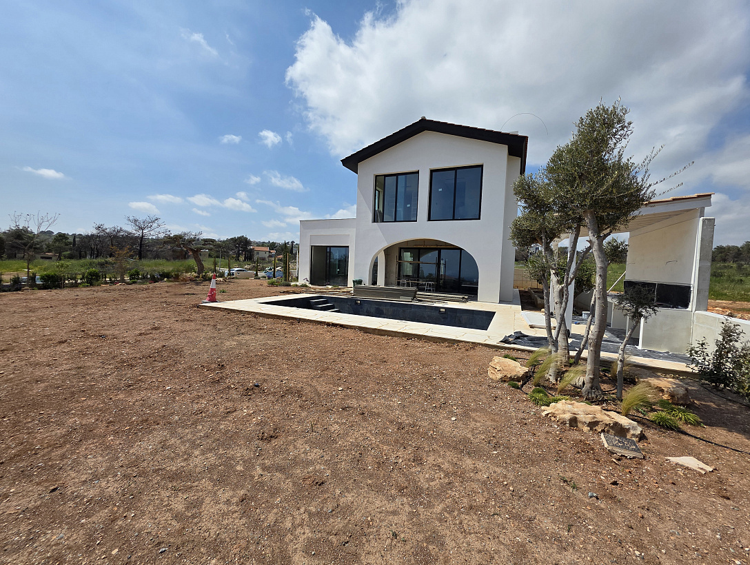 New villa in Limassol
